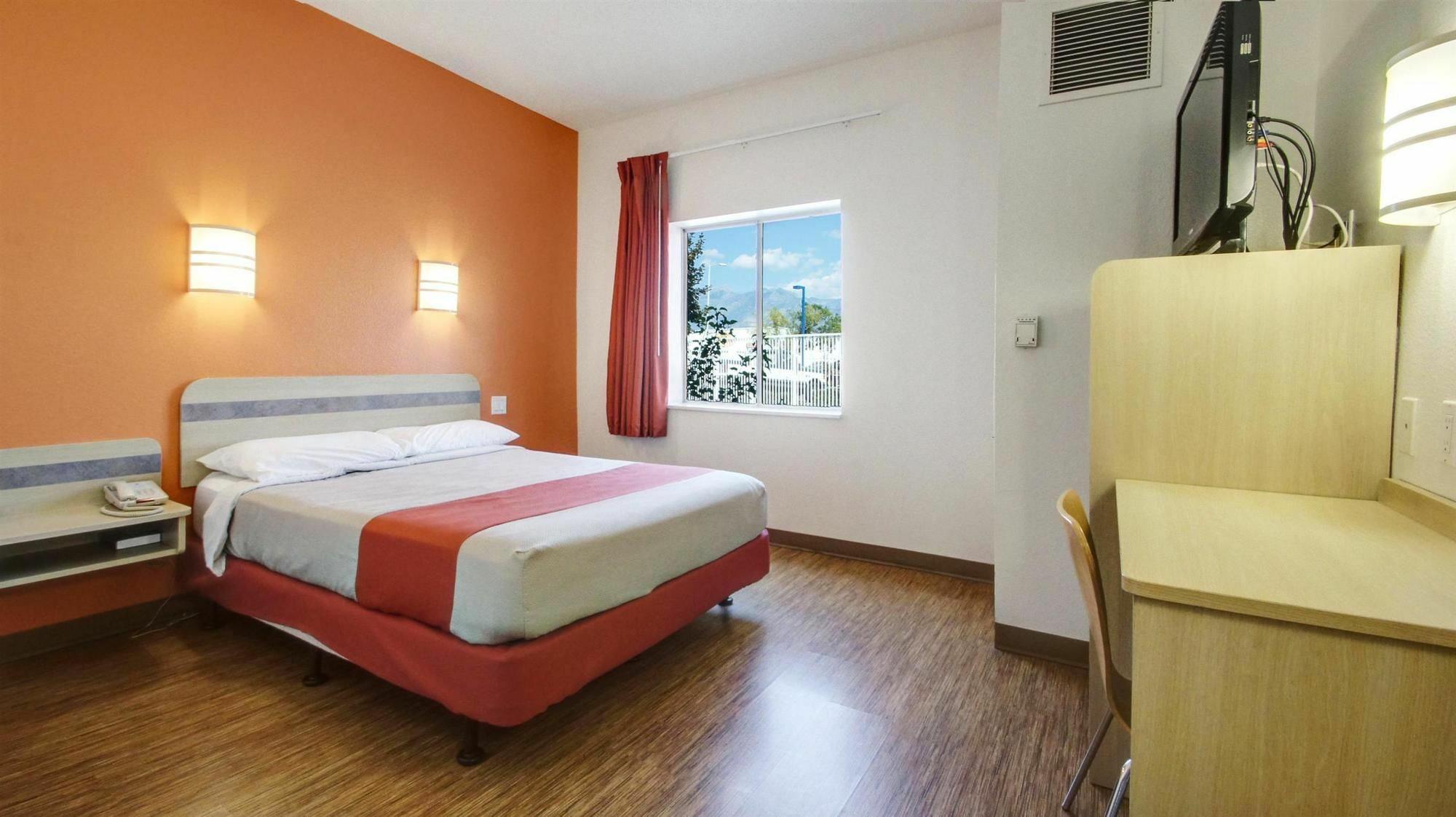 Motel 6 Lehi, Ut - Thanksgiving Point Bagian luar foto
